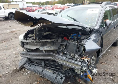 2015 Subaru Outback 2.5I Limited z USA, uszkodzony, nr VIN 4S4BSALC2F3207443